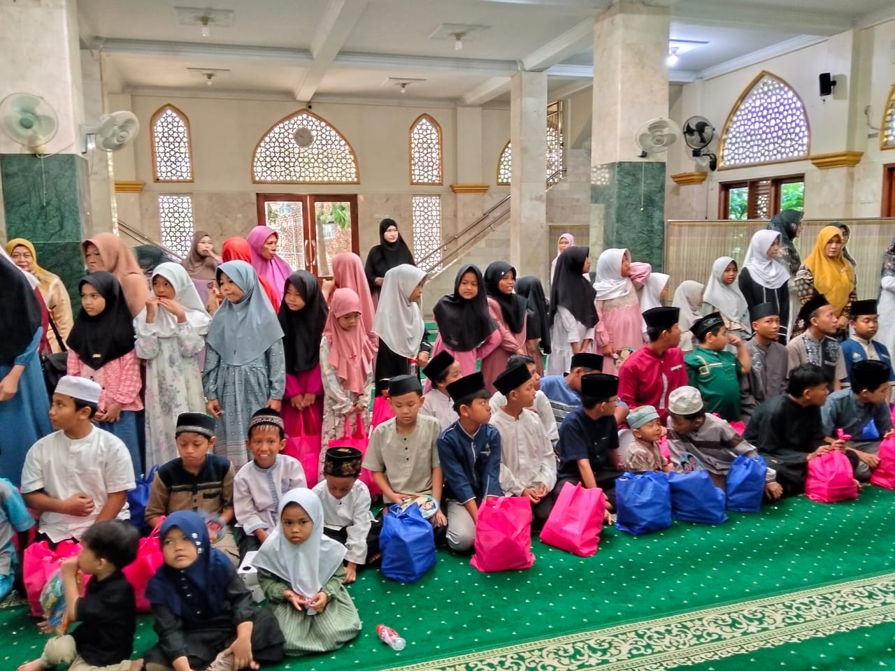 Santunan Anak Yatim 10 Muharam 1448H